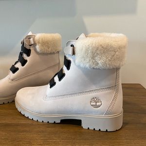 Never been worn Timberlands